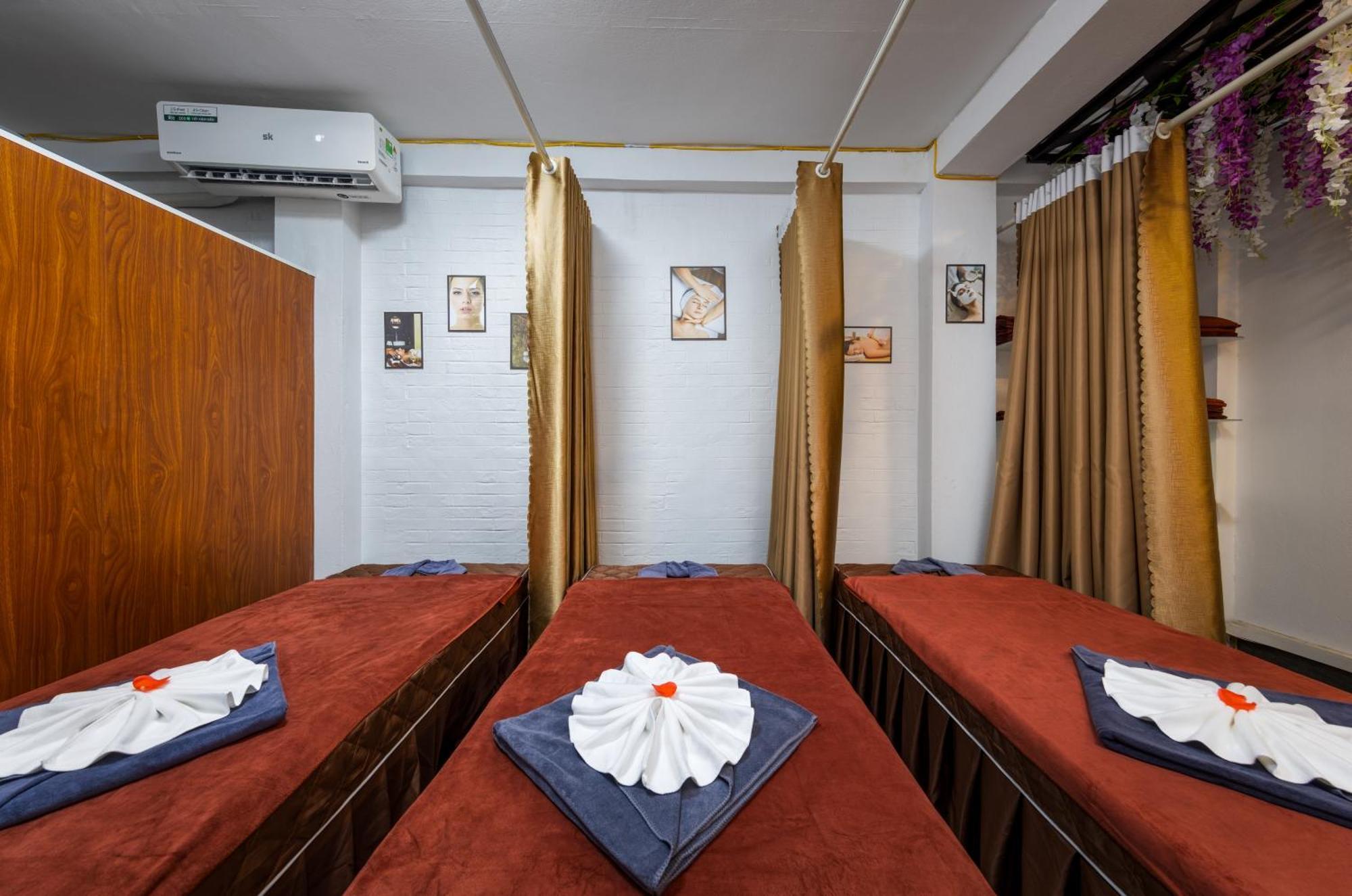 Hanoi Center View Hotel And Spa Екстер'єр фото