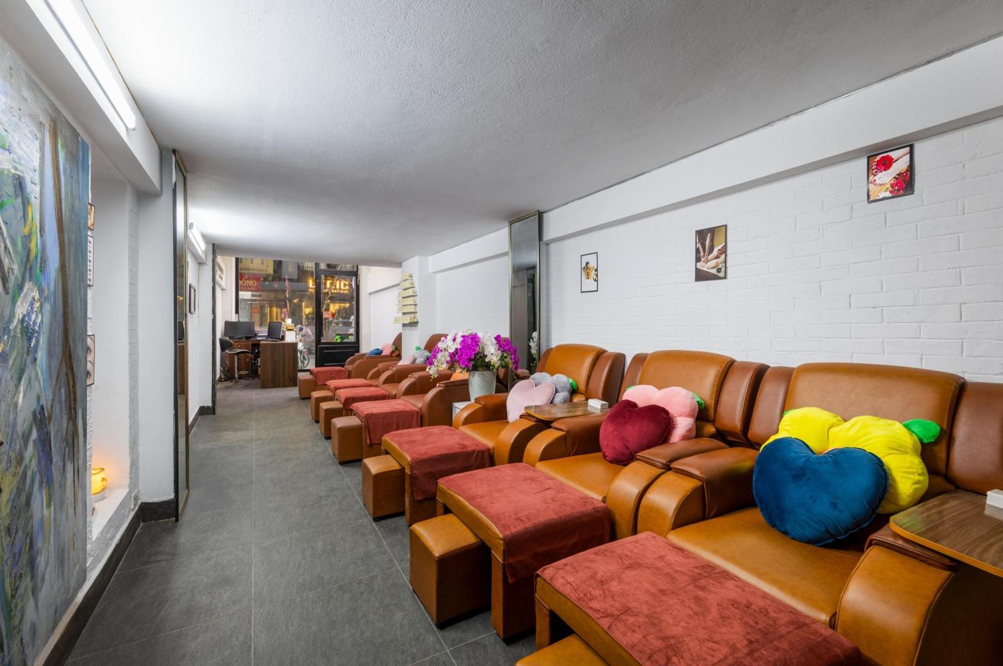 Hanoi Center View Hotel And Spa Екстер'єр фото